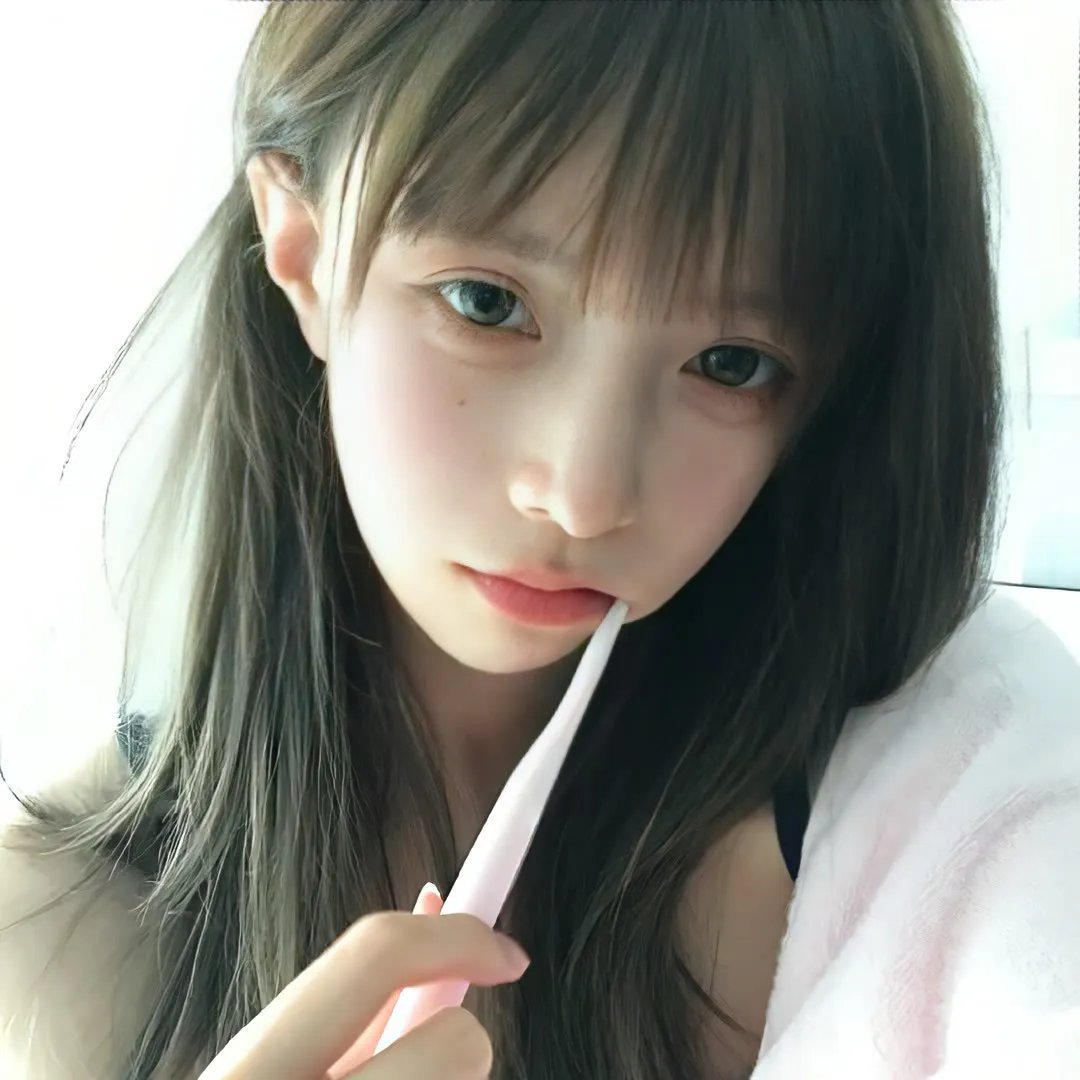 三个月亮